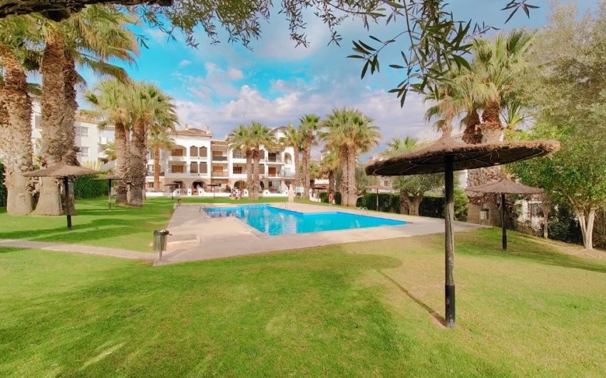 Resale - Apartment -
Orihuela Costa - Villamartín