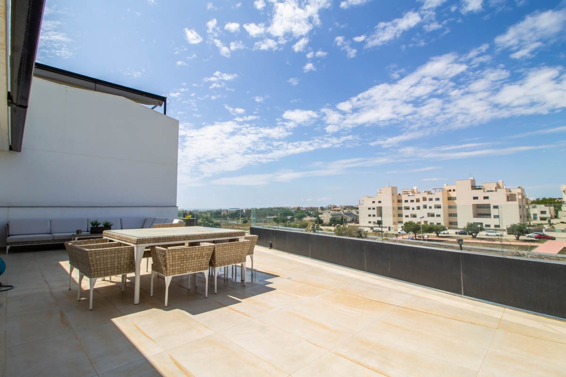 Resale - Apartment -
Orihuela Costa - Villamartín