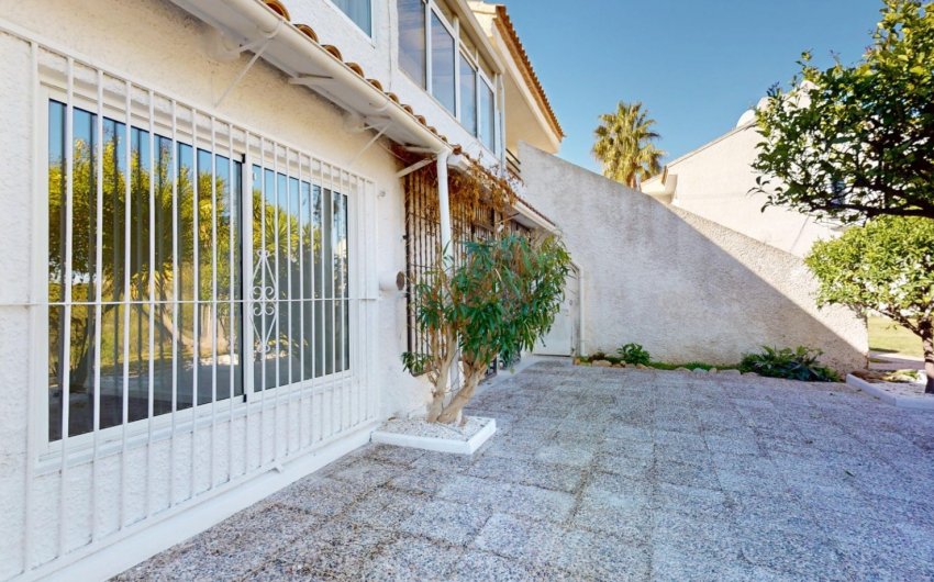 Resale - Apartment -
Orihuela Costa - Villamartín