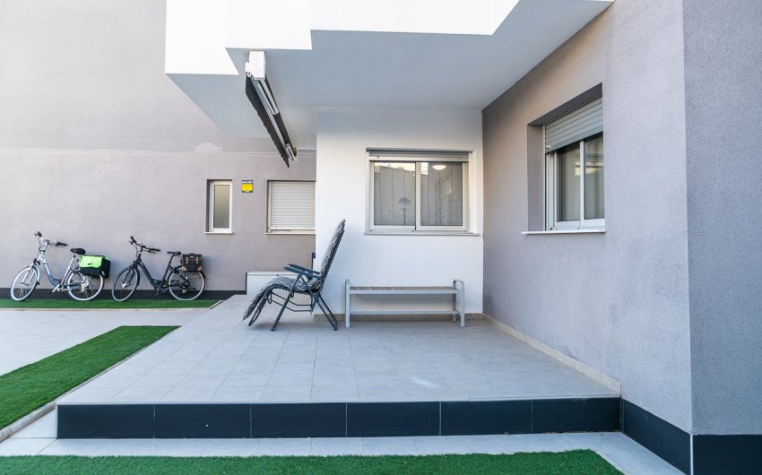 Resale - Apartment -
Orihuela Costa - Villamartín
