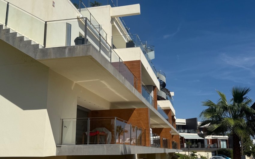 Resale - Apartment -
Orihuela Costa - Villamartín