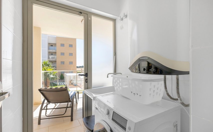 Resale - Apartment -
Orihuela Costa - Villamartín