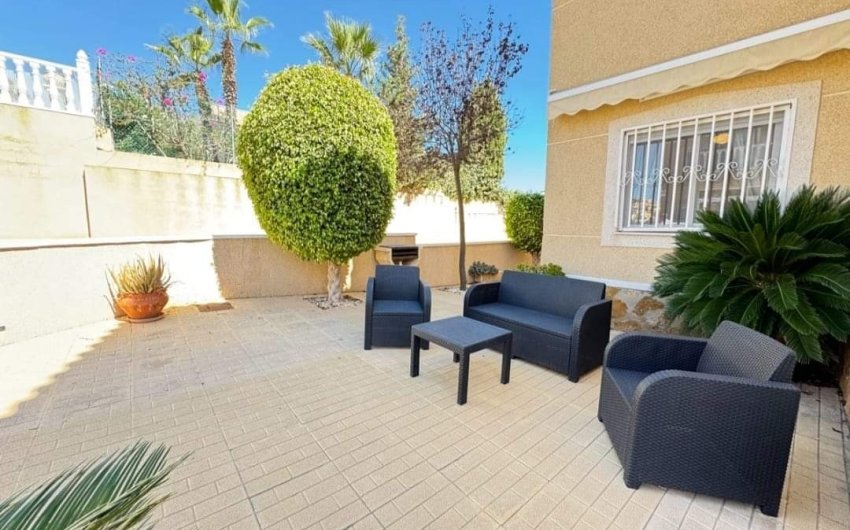 Resale - Apartment -
Orihuela Costa - Villamartín