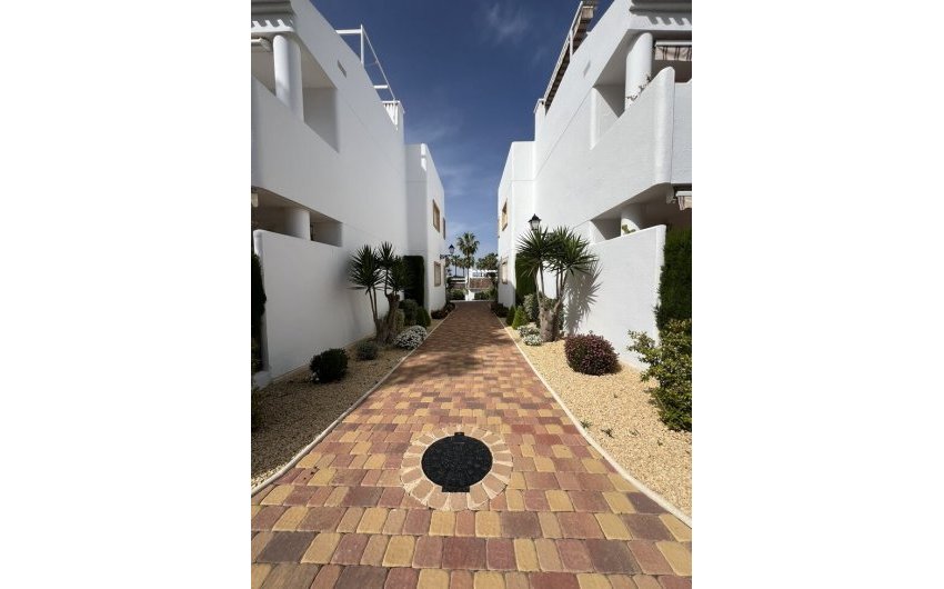 Resale - Apartment -
Orihuela Costa - Villamartín