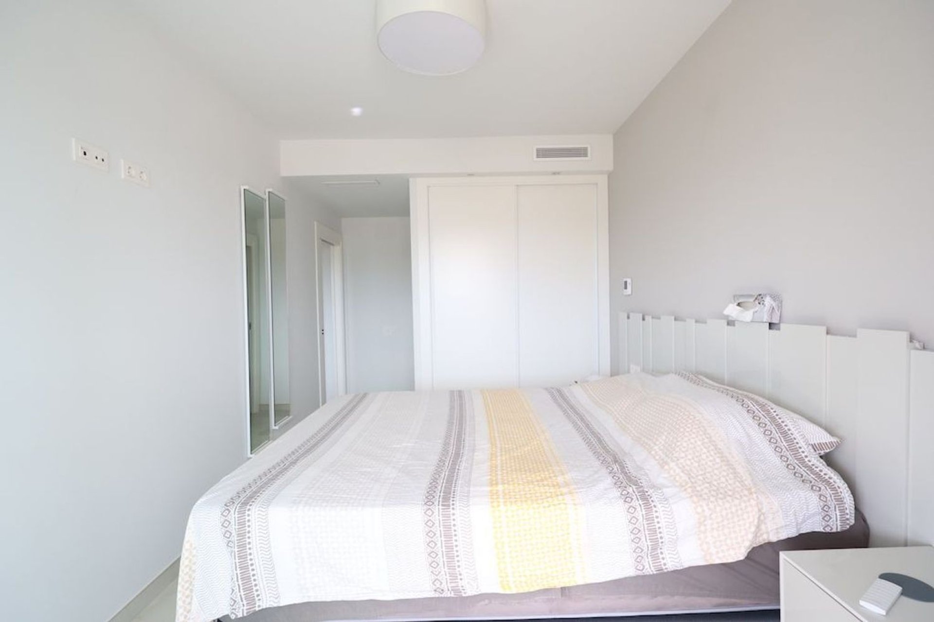 Resale - Apartment -
Orihuela Costa