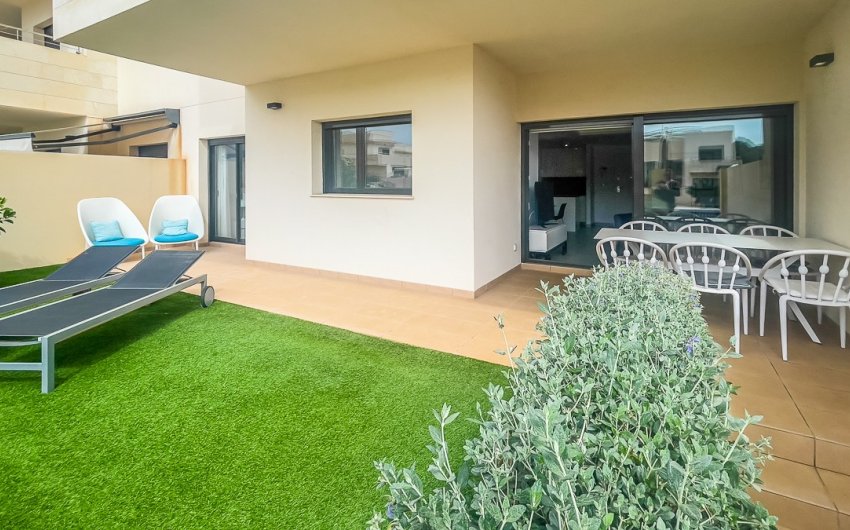 Resale - Apartment -
Orihuela Costa