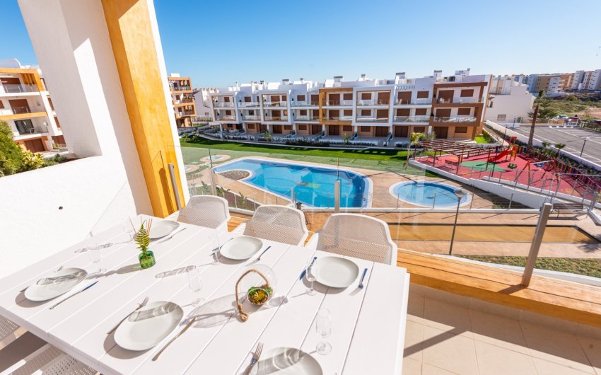 Resale - Apartment -
Orihuela Costa
