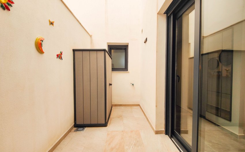 Resale - Apartment -
Orihuela Costa