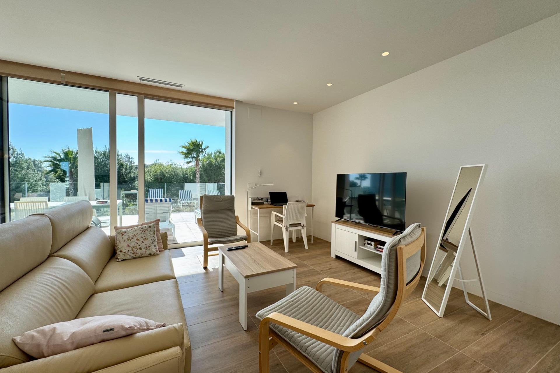 Resale - Apartment -
Orihuela - Las Colinas Golf