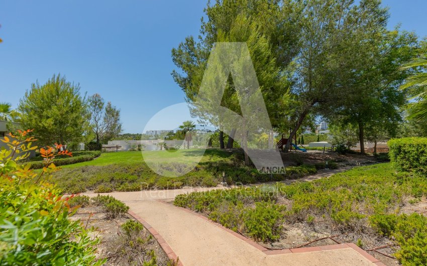 Resale - Apartment -
Orihuela - Las Colinas