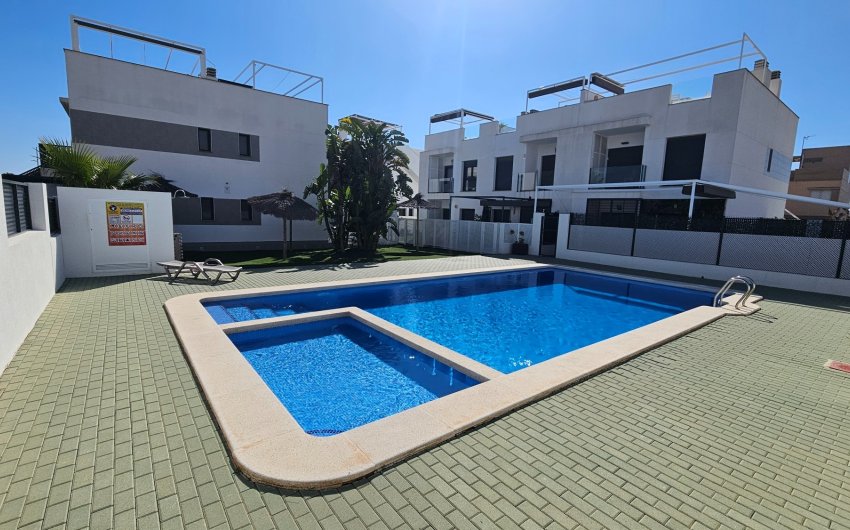 Resale - Apartment -
Pilar de la Horadada - Costa Blanca