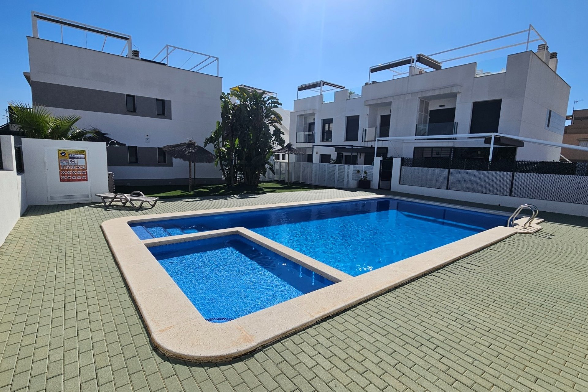 Resale - Apartment -
Pilar de la Horadada - Costa Blanca
