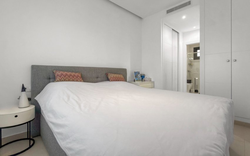 Resale - Apartment -
Pilar de la Horadada - Lo Romero Golf