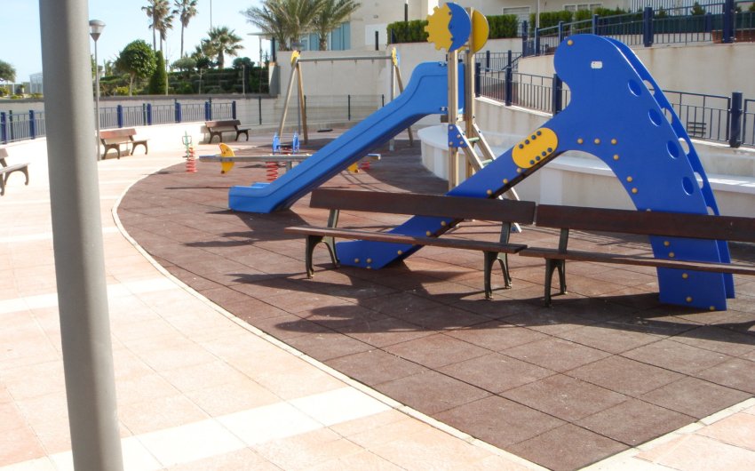 Resale - Apartment -
Pilar de la Horadada - Mil Palmeras