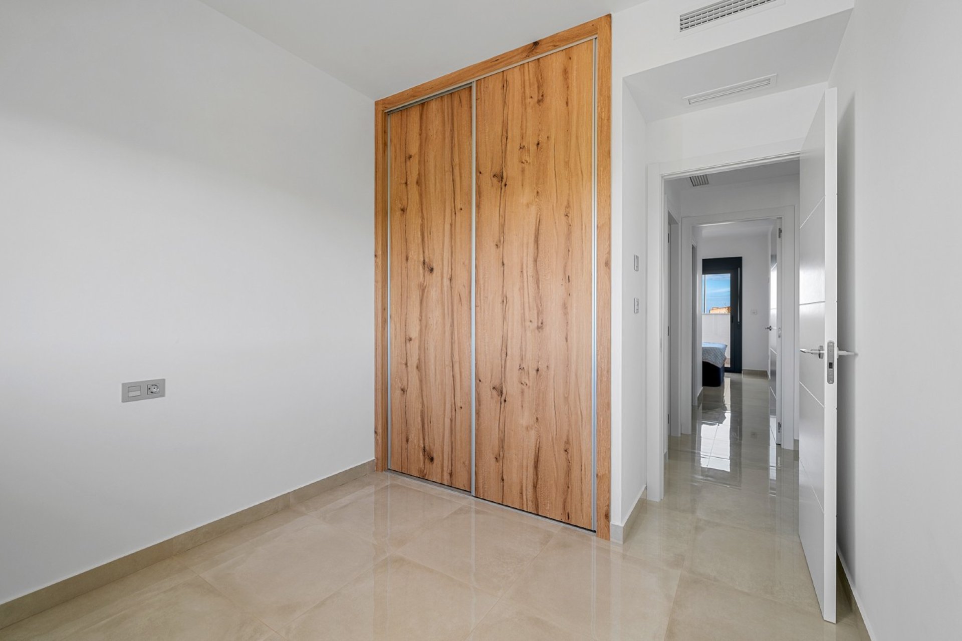 Resale - Apartment -
Pilar de la Horadada - Torre de la Horadada