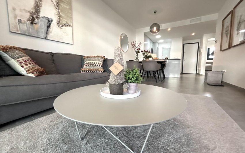 Resale - Apartment -
Playa Flamenca - Costa Blanca