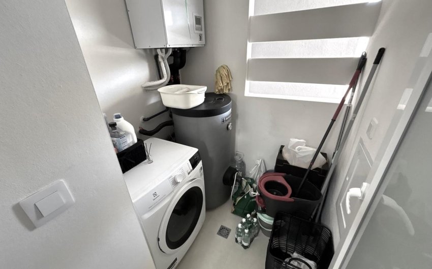 Resale - Apartment -
Playa Flamenca - Costa Blanca