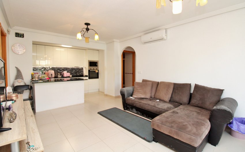 Resale - Apartment -
Playa Flamenca