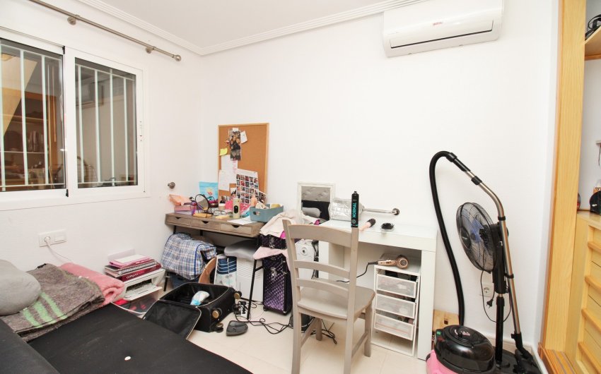 Resale - Apartment -
Playa Flamenca