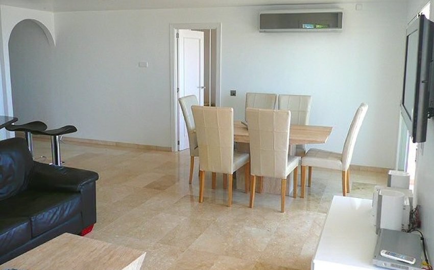 Resale - Apartment -
PORTALS NOUS - Calvià