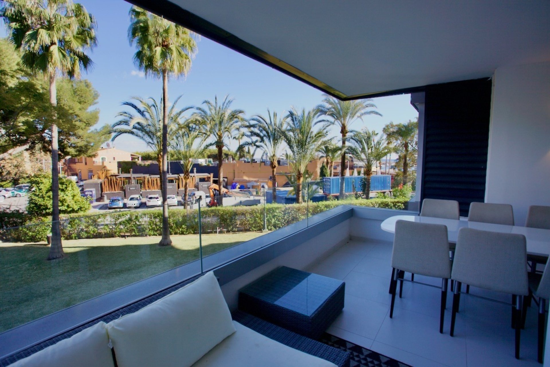 Resale - Apartment -
PORTALS NOUS - Calvià