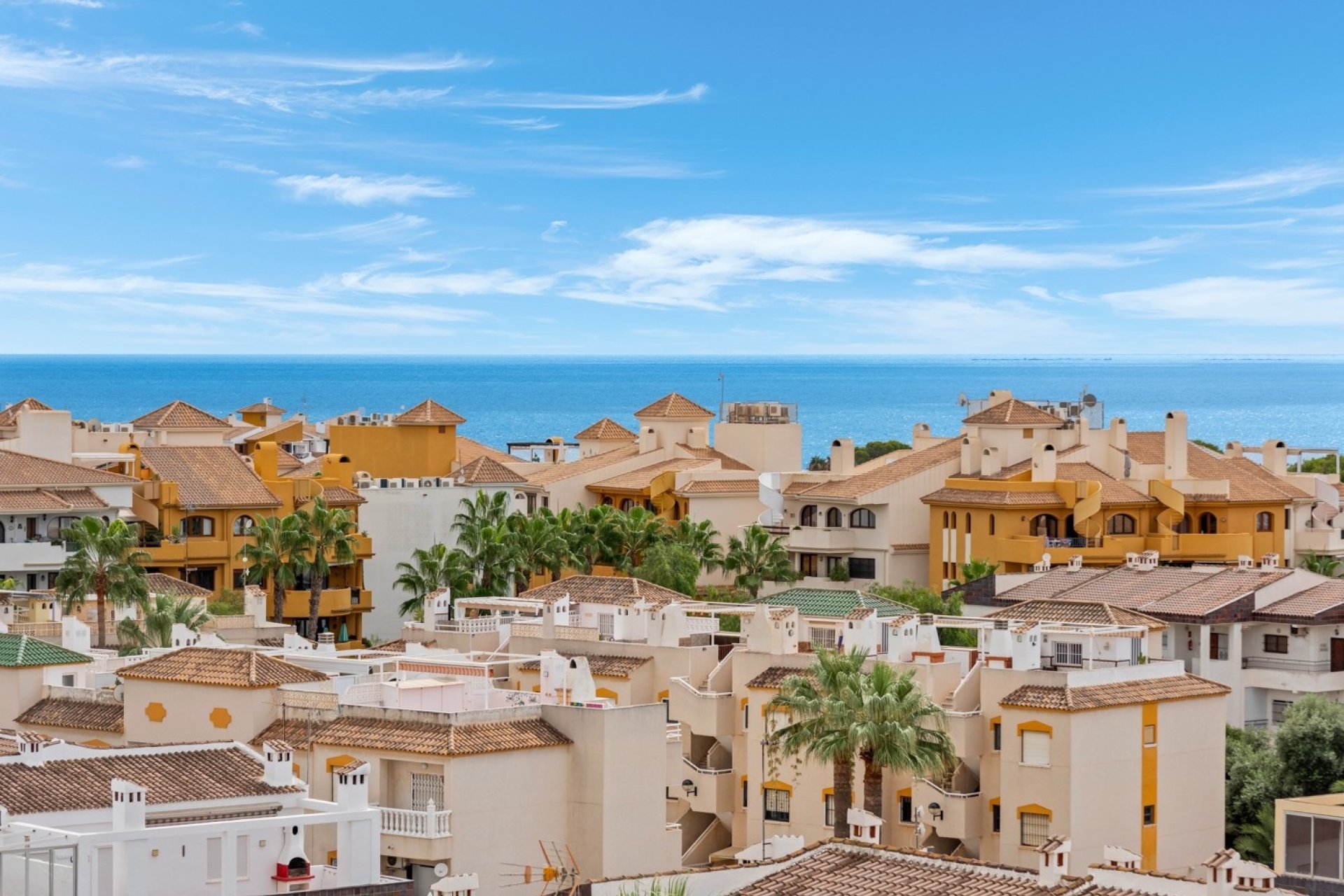 Resale - Apartment -
Punta Prima - Costa Blanca