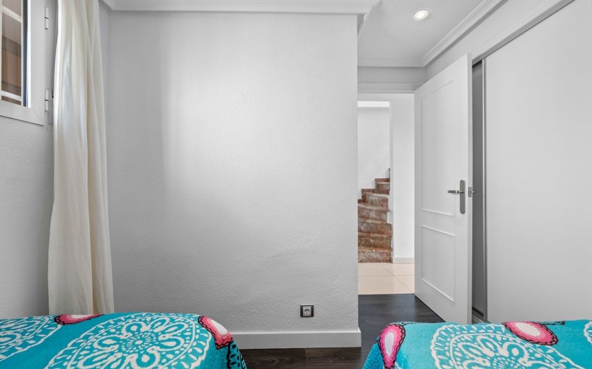 Resale - Apartment -
Punta Prima - Costa Blanca