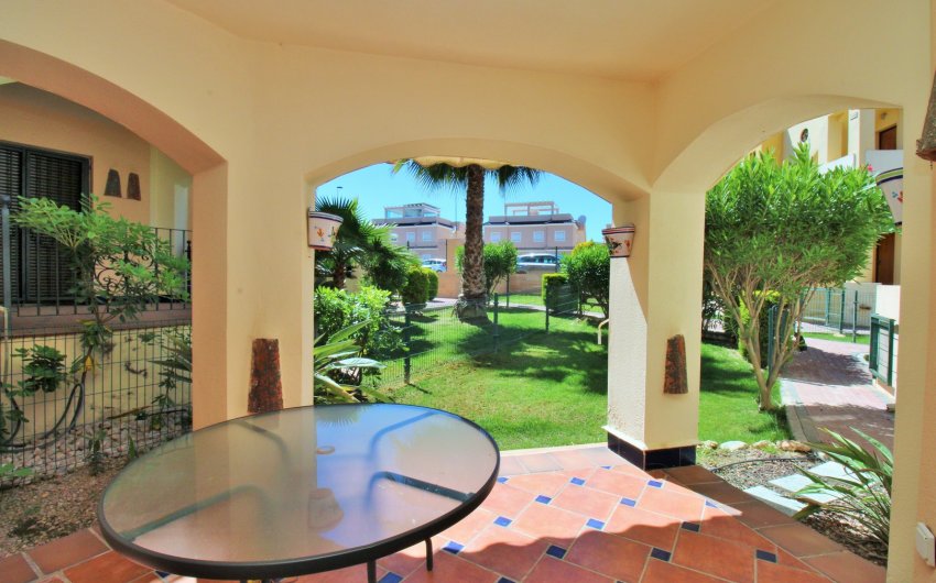 Resale - Apartment -
Punta Prima