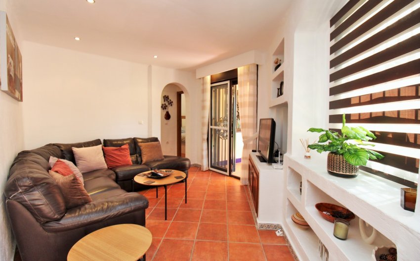 Resale - Apartment -
Punta Prima