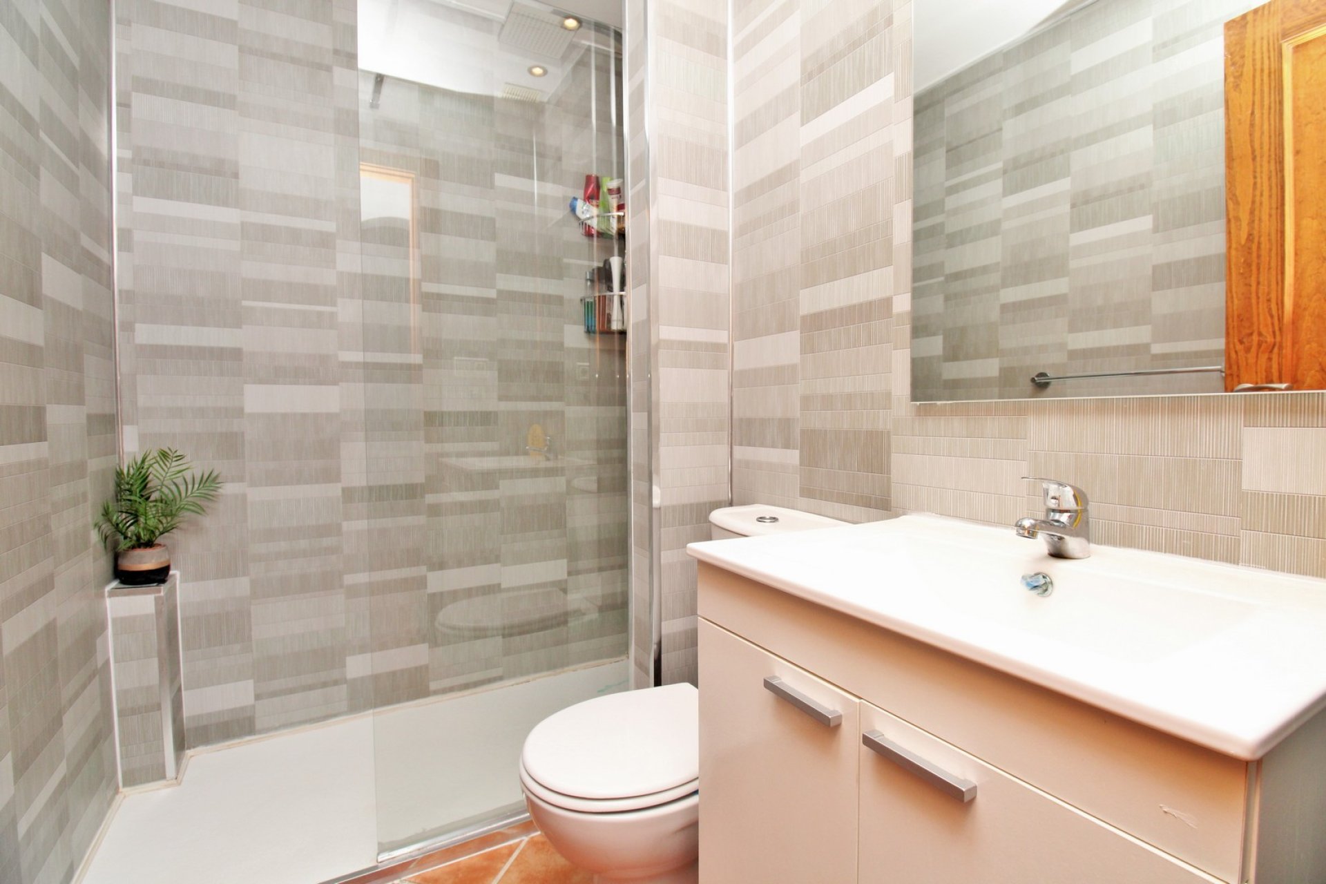 Resale - Apartment -
Punta Prima