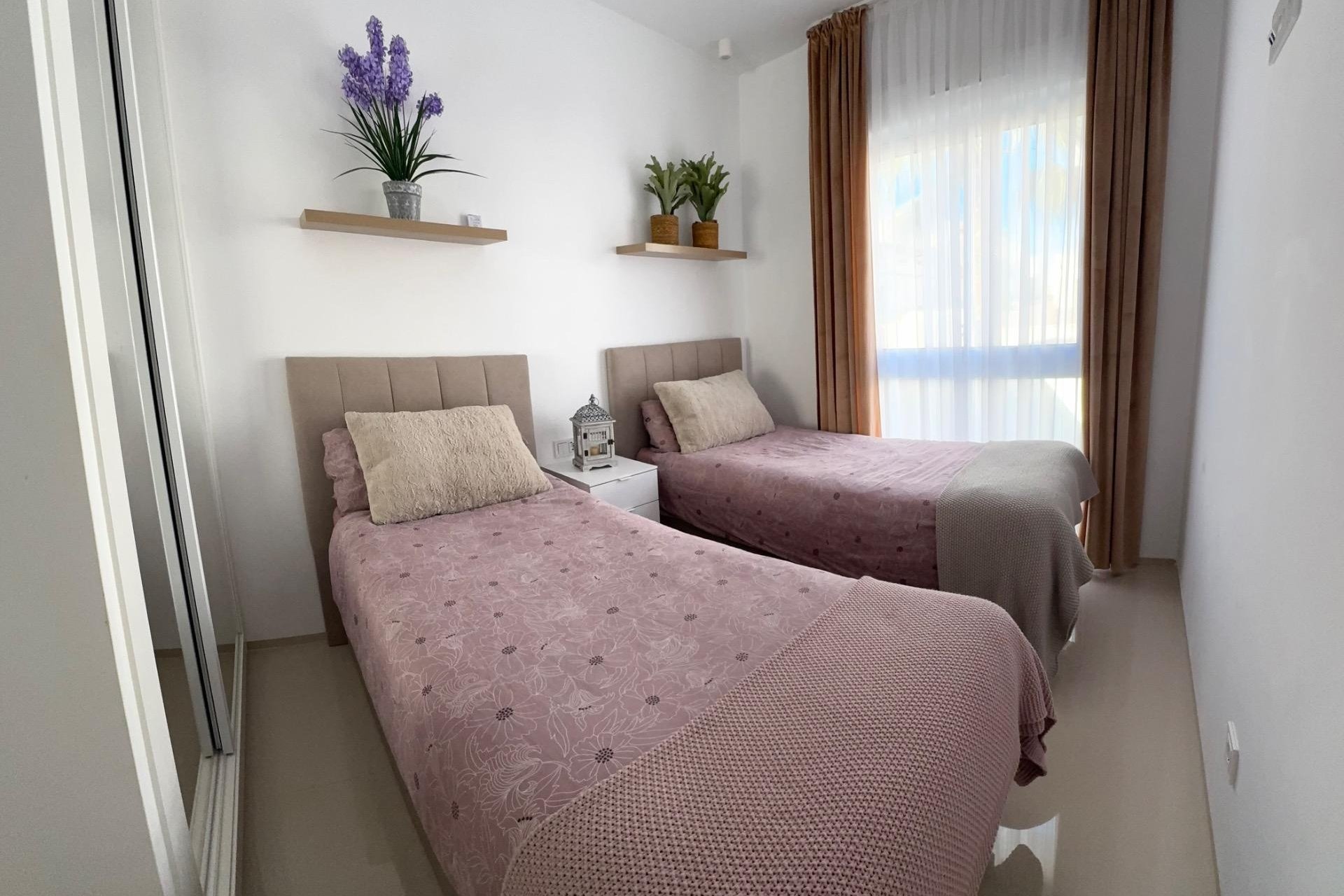 Resale - Apartment -
Rojales - Cuidad Quesada