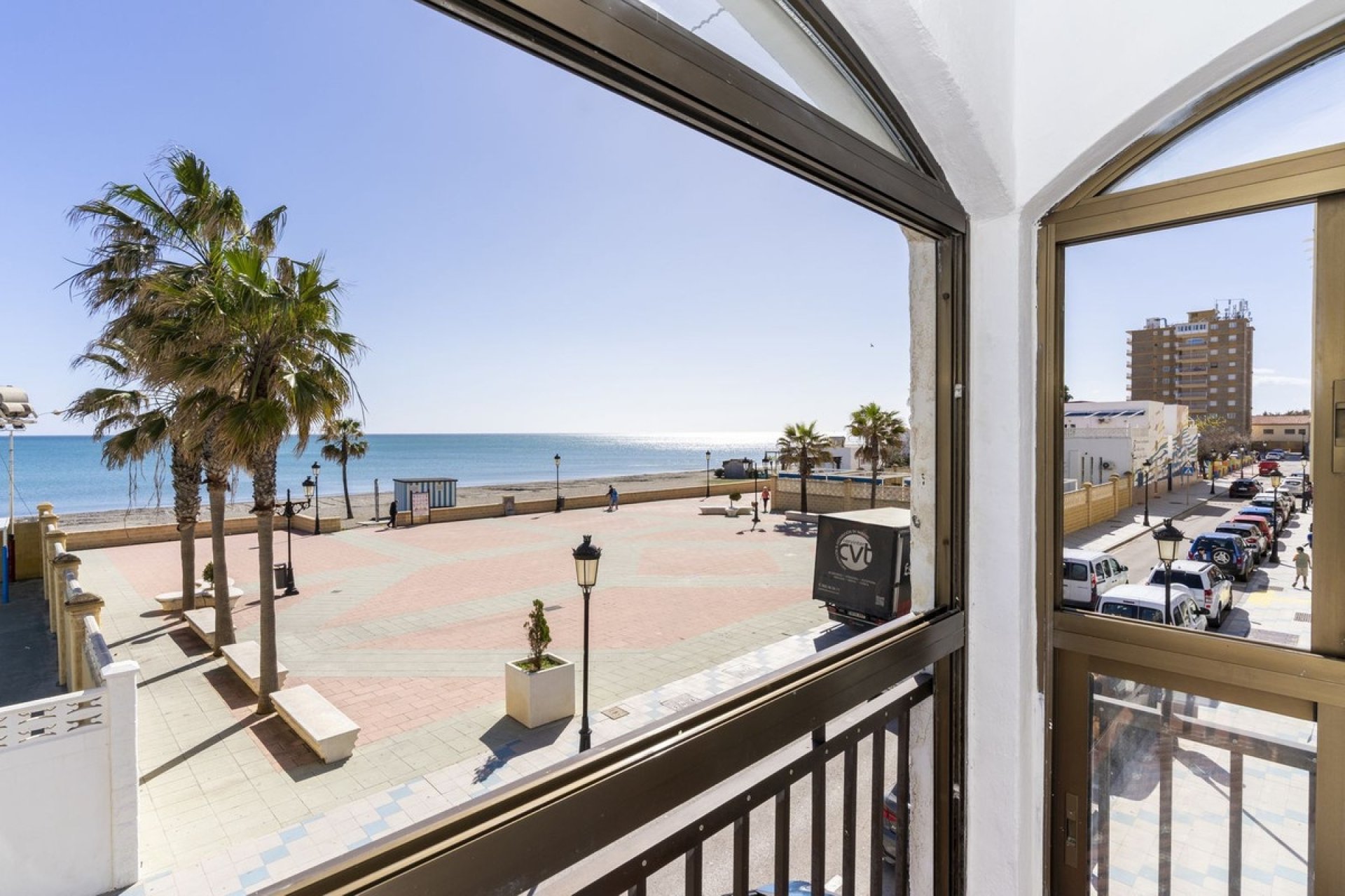 Resale - Apartment -
San Luis de Sabinillas - Costa del Sol
