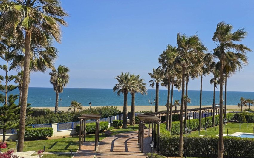 Resale - Apartment -
San Luis de Sabinillas - Costa del Sol