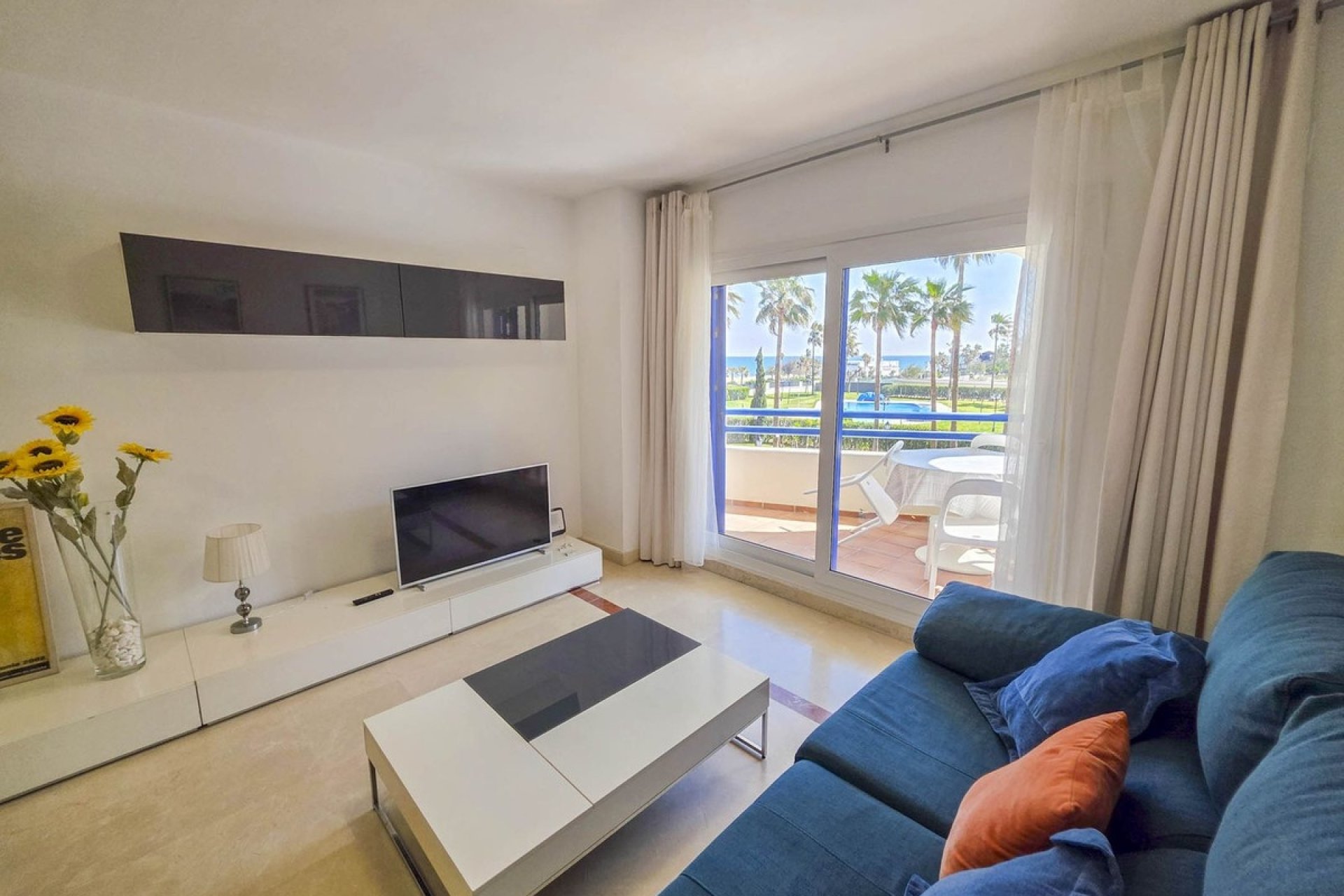 Resale - Apartment -
San Luis de Sabinillas - Costa del Sol