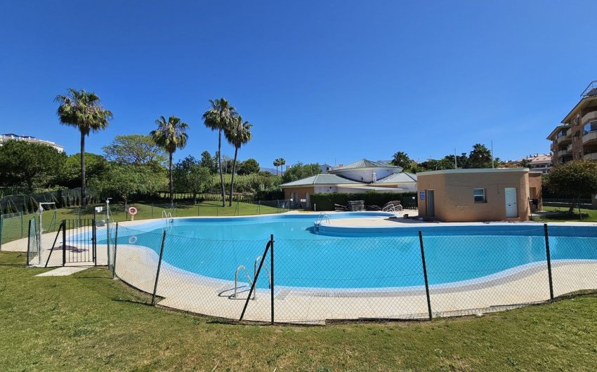Resale - Apartment -
San Luis de Sabinillas - Costa del Sol
