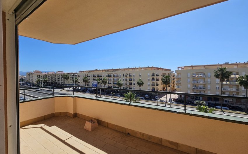 Resale - Apartment -
San Luis de Sabinillas - Costa del Sol
