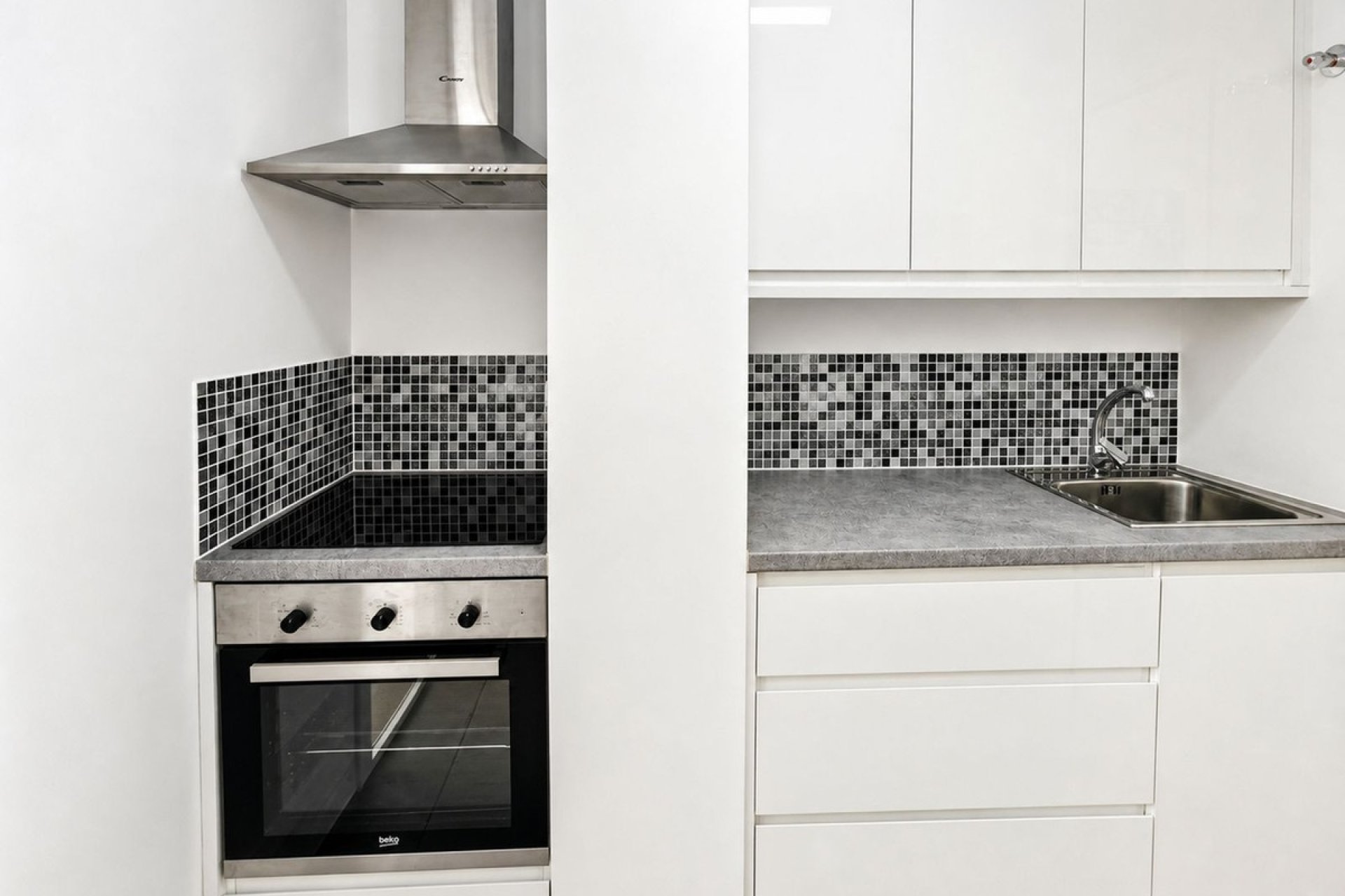 Resale - Apartment -
San Luis de Sabinillas - Costa del Sol