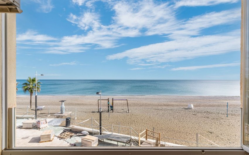 Resale - Apartment -
San Luis de Sabinillas - Costa del Sol