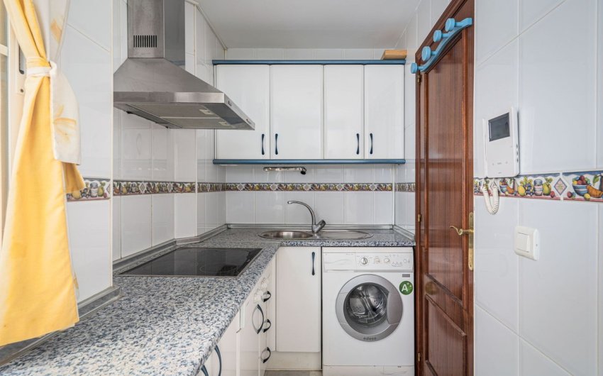 Resale - Apartment -
San Luis de Sabinillas - Costa del Sol