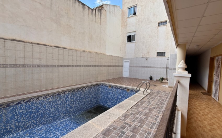 Resale - Apartment -
San Miguel de Salinas - Costa Blanca Sur