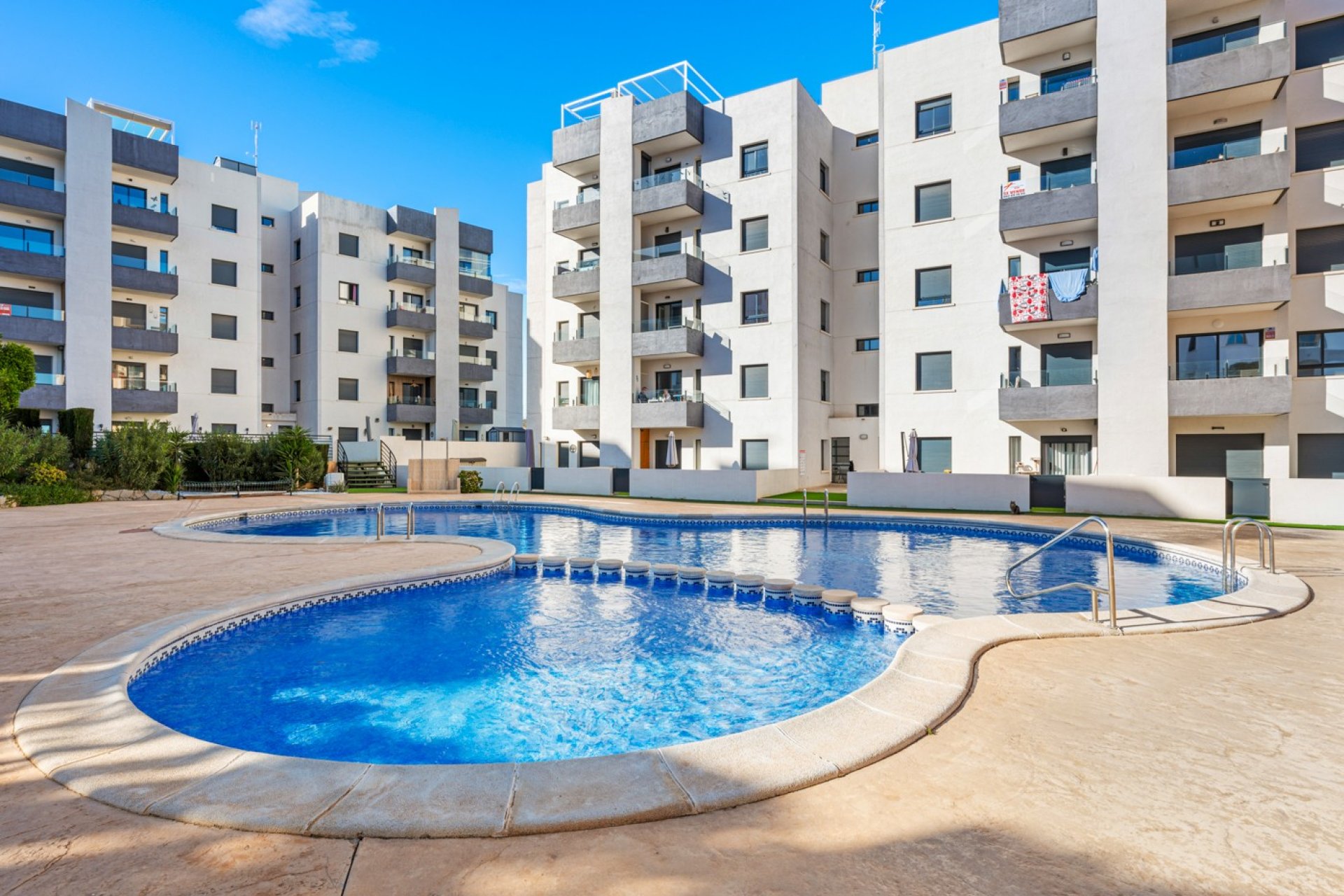 Resale - Apartment -
San Miguel de Salinas - Inland