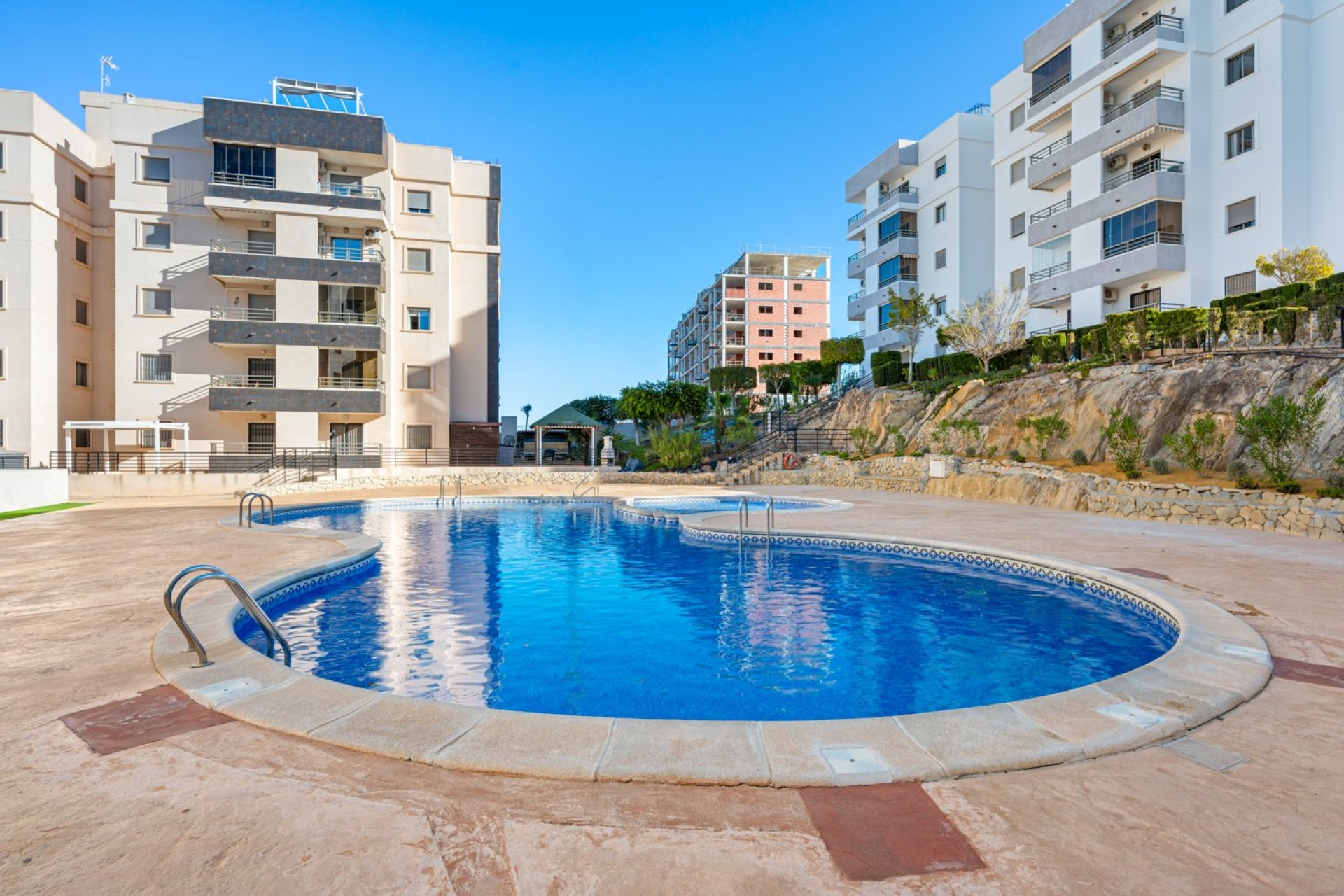 Resale - Apartment -
San Miguel de Salinas - Inland