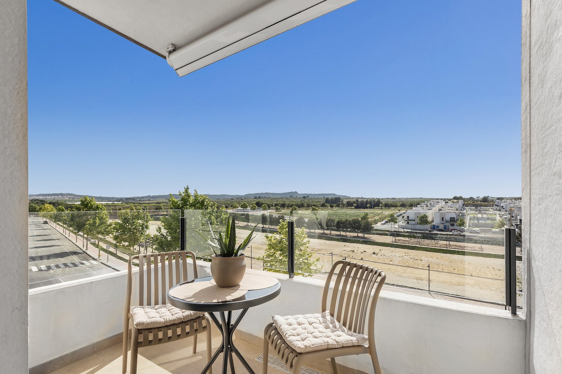 Resale - Apartment -
San Miguel de Salinas - Inland