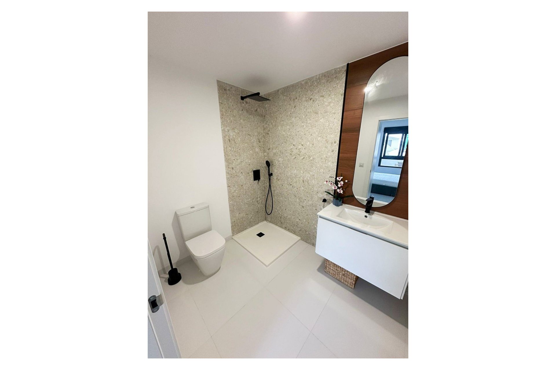 Resale - Apartment -
San Miguel de Salinas - Urbanizaciones