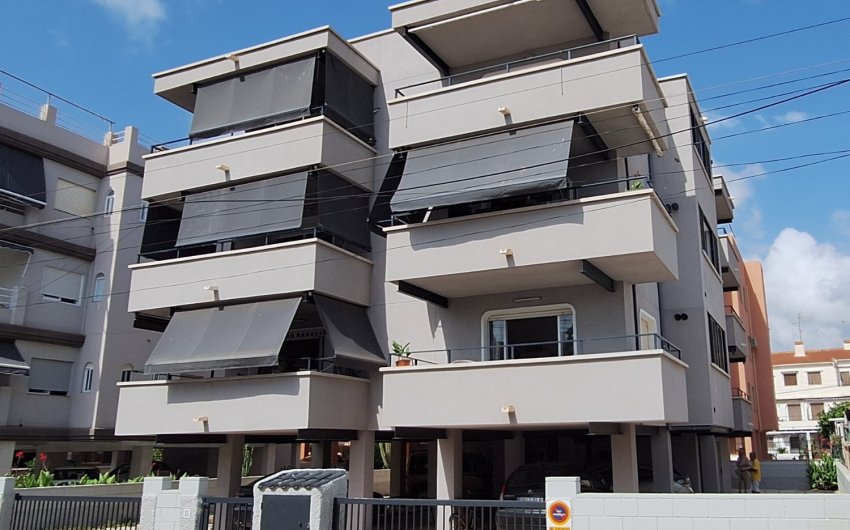 Resale - Apartment -
Santa Pola - Gran Playa