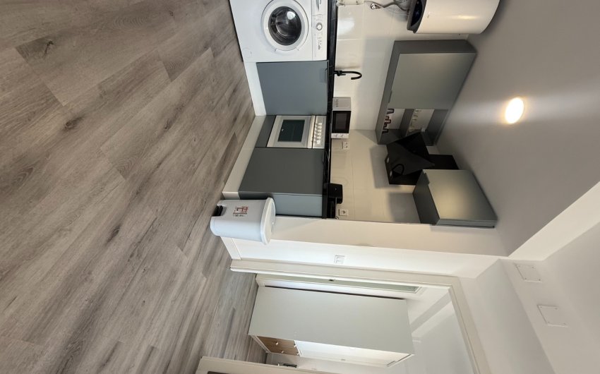 Resale - Apartment -
Santa Pola