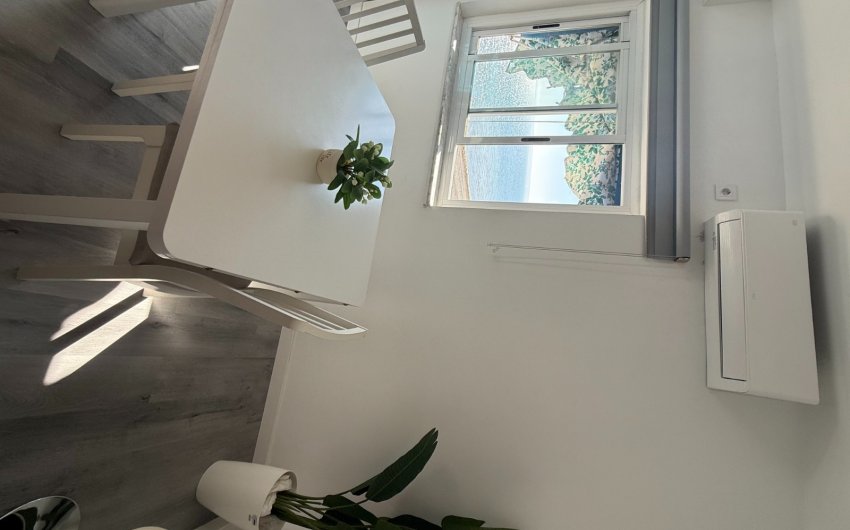 Resale - Apartment -
Santa Pola