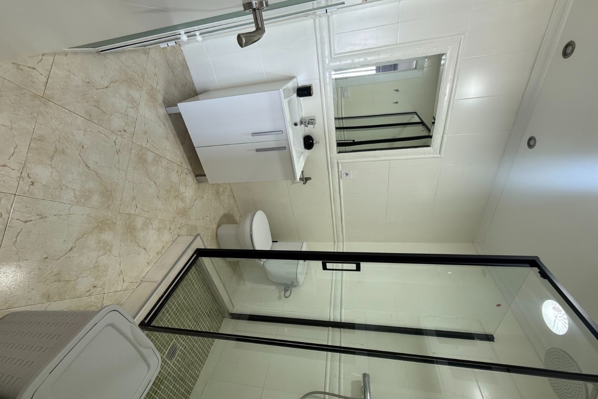 Resale - Apartment -
Santa Pola