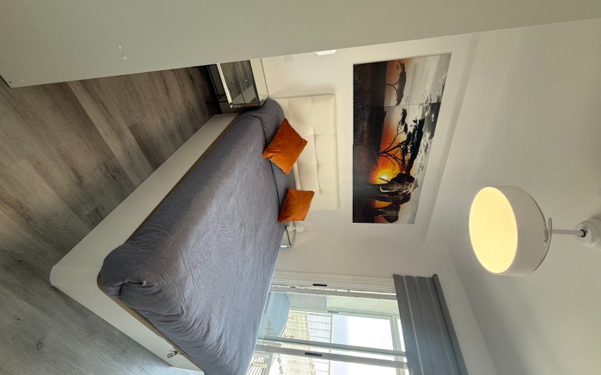 Resale - Apartment -
Santa Pola