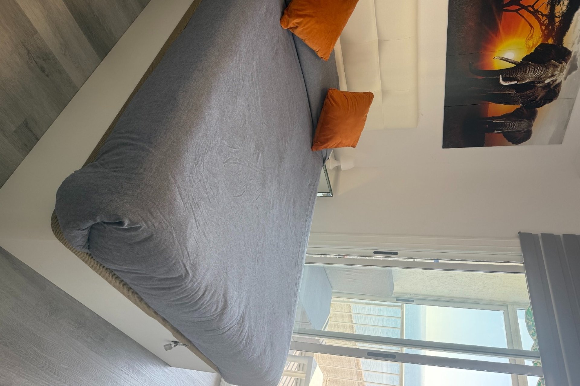 Resale - Apartment -
Santa Pola